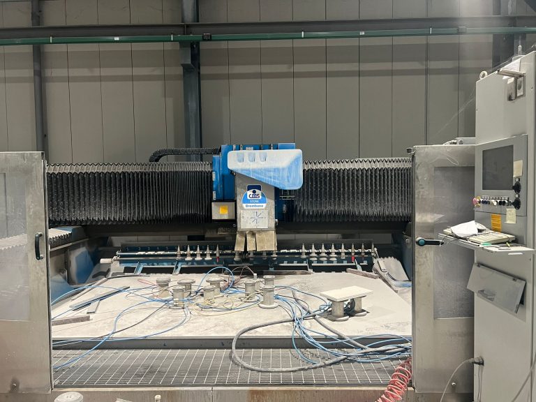 3 Axis CNC working Centre CMS Speed 2007 — image 3