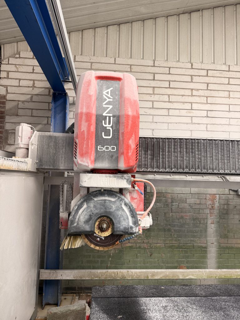 Breton Genya 600 Monoblock 5 Axis 2019 — image 3